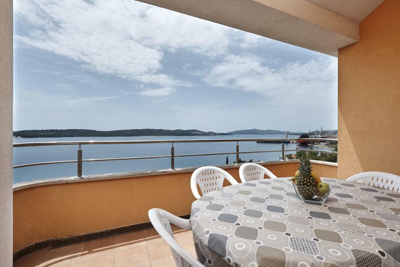 Buonocore Apartment Trogir Exterior photo