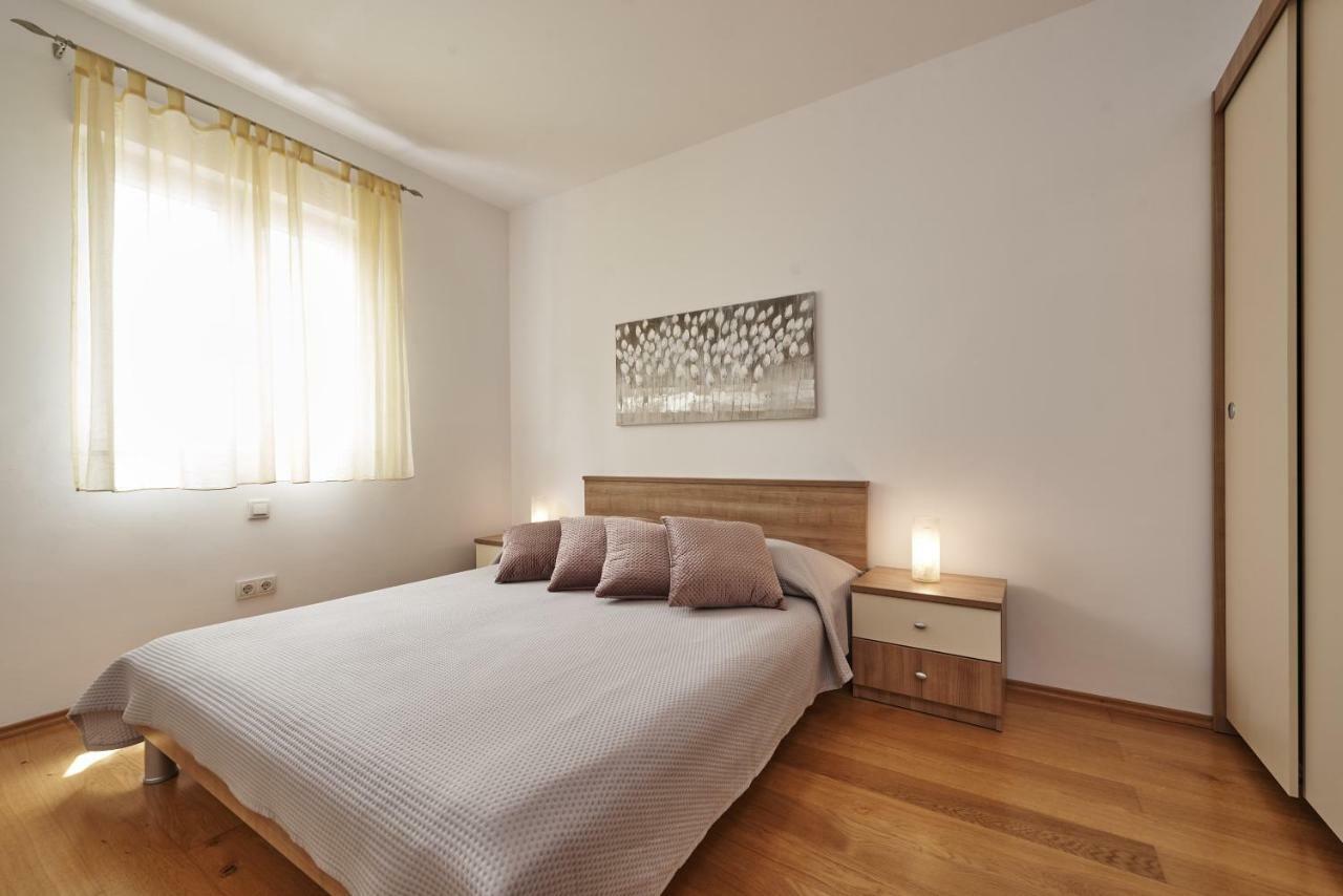Buonocore Apartment Trogir Exterior photo